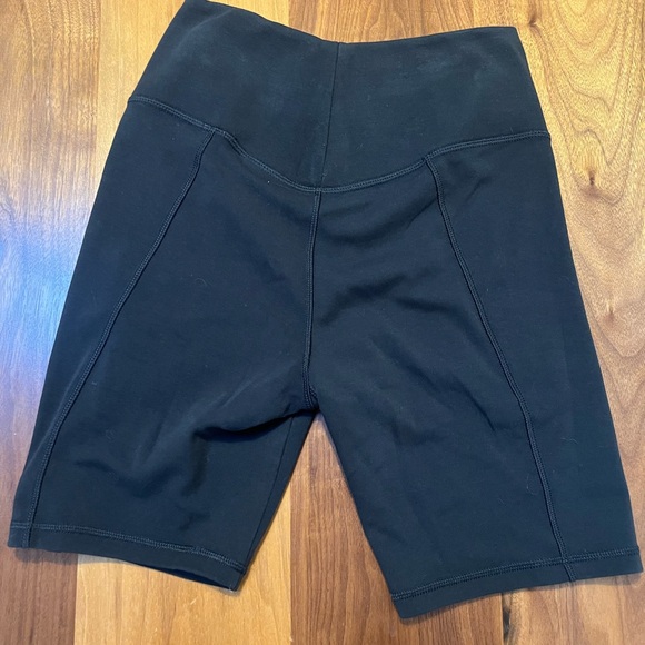 New Balance high-rise cheeky bike shorts - Picture 6 of 7